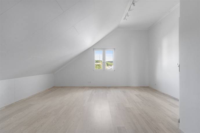 7 rum Villa på Ryrsboholmvägen 3 Göta Och Ryrsjön Lilla Edets kommun - bild 47