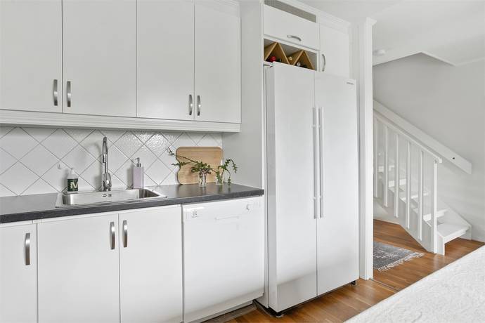 4 rum Radhus på Fabriksgatan 2B Tvååker Varbergs kommun - bild 6