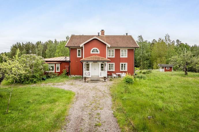 8 rum villa på Fullsta 30 By Kyrkby, Avesta kommun - bild 3