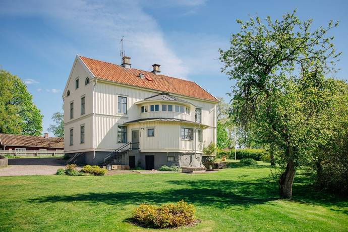 7 rum gård med jordbruk på Björsäter Knapegården 2 Mariestad, Mariestads kommun - bild 3