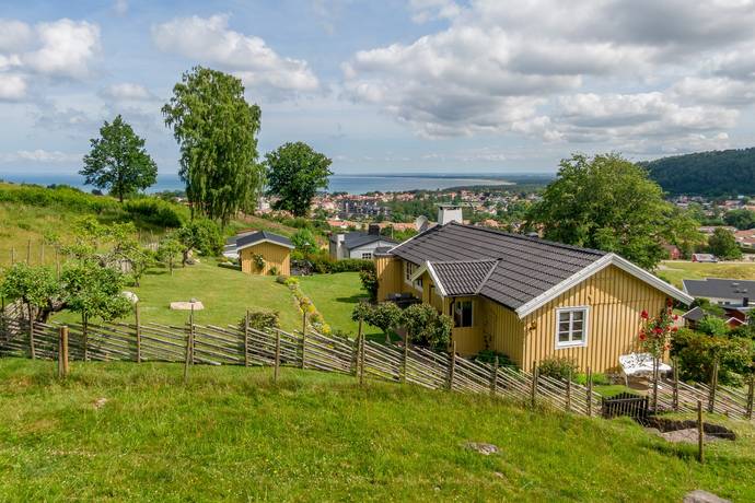 3 rum villa på Dansbanevägen 9 Båstad, Båstads kommun - bild 1