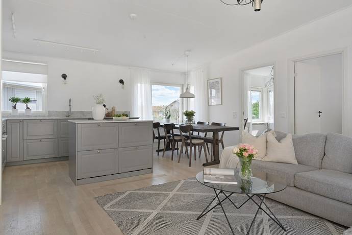 4 rum lägenhet på Hedebyslingan 34D Skälby, Järfälla kommun - bild 3