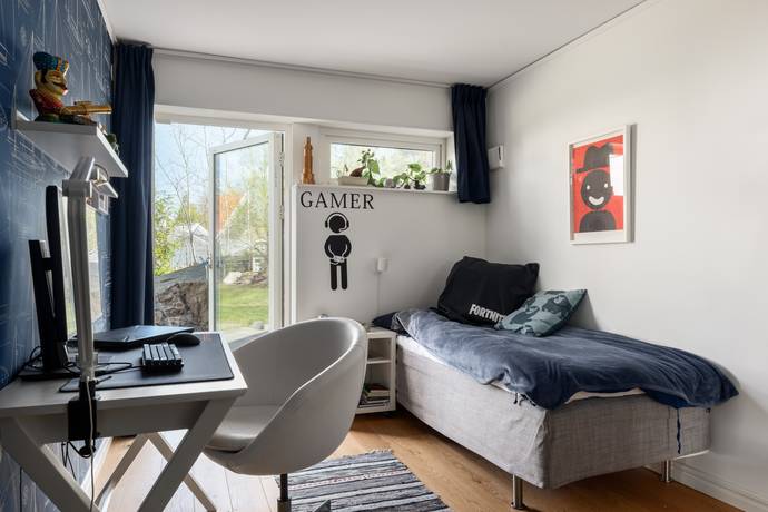 8 rum Villa på Västerskärsringen 41B Svinninge Österåkers kommun - bild 43