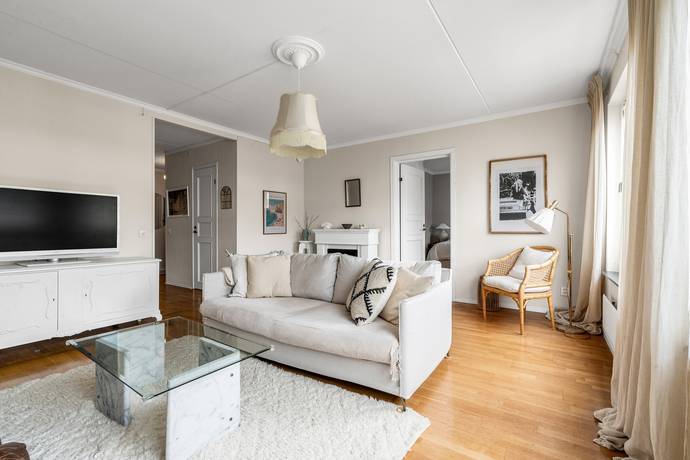 3 rum Lägenhet på Artillerigatan 70B, 6/6 tr Gärdet Stockholms kommun - bild 4
