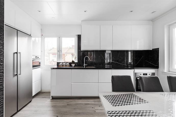 4 rum villa på Scherlingsväg 7 Forserum, Nässjö kommun - bild 1