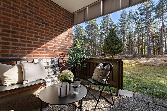 Adolfsberg, Örebro kommun