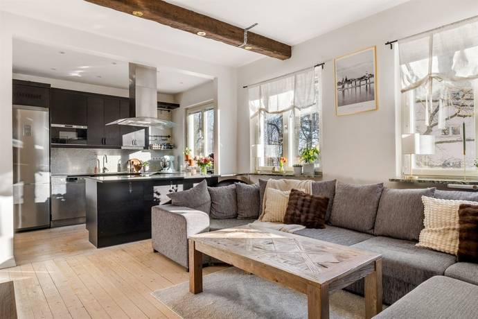 2 rum lägenhet på Björkbacksvägen 34 Ulvsunda, Stockholms kommun - bild 1
