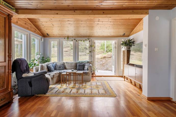 7 rum Villa på Rakstavägen 40 Raksta/Solberga/Bergholm Tyresö kommun - bild 6