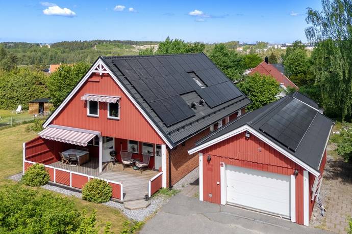 6 rum villa på Skolvägen 12C Uttran, Botkyrka kommun - bild 1