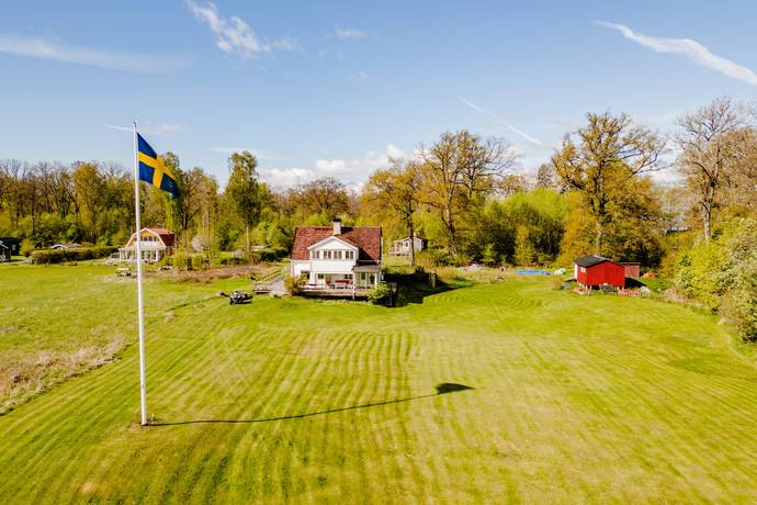 125 m² Fritidshus på Almö-Lindö 15 Almö-Lindö Västerås kommun - bild 9