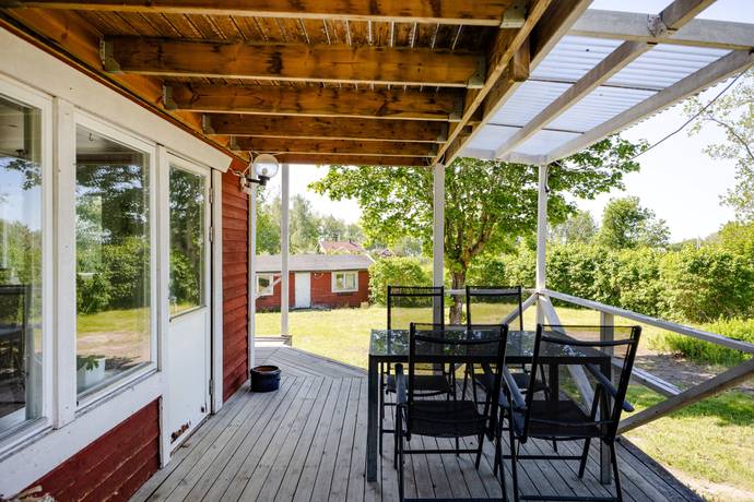 fritidshus på Ladängsstigen 6 Lybeck/Frösåker, Västerås kommun - bild 5
