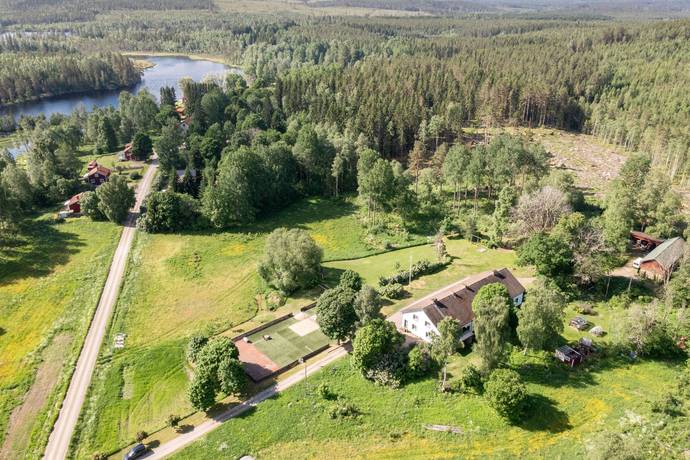 7 rum Gård/skog på Gäsjö 30 Norbergs kommun - bild 65