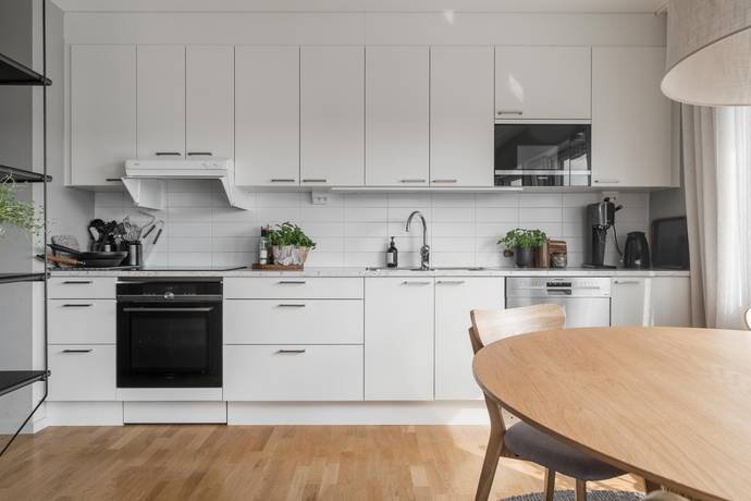 4 rum lägenhet på Östra Holmgatan 6 Kålgården, Jönköpings kommun - bild 4