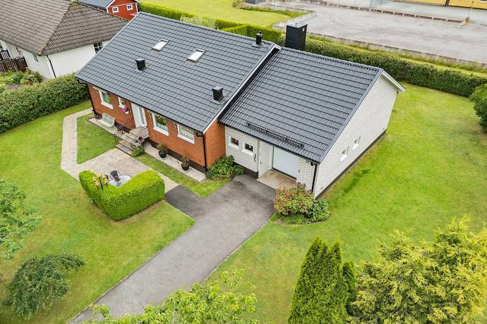 7 rum villa på Rostocksvägen 10 Brålanda, Vänersborgs kommun - bild 5