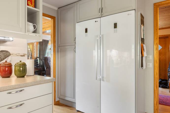 196 m² Villa på Fogdegårdsvägen 34 Varnhem Skara kommun - bild 8