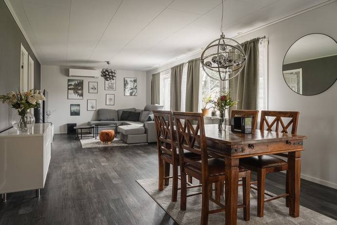 4 rum Villa på Järnvägsgatan 5 Centralt Älvsbyns kommun - bild 14