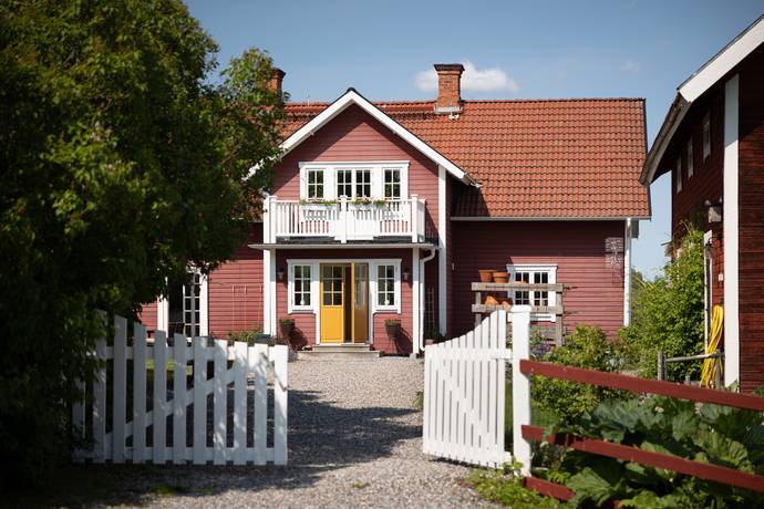 6 rum gård/skog på Sörtorps Gård Mellösa i Södermanland, Flens kommun - bild 1