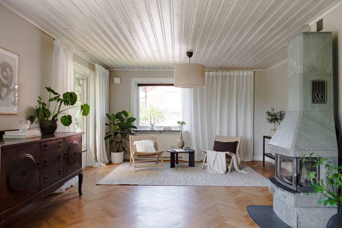 4 rum villa på Törnrosvägen 1 Tuna, Hallstahammars kommun - bild 4