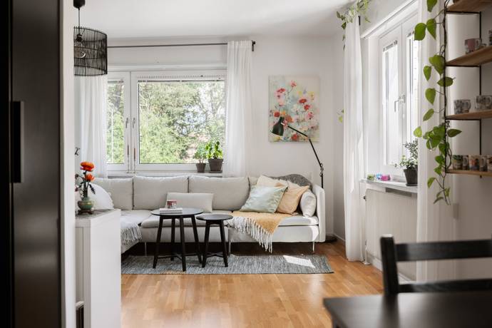 1 rum lägenhet på Frihetsvägen 23 Jakobsberg, Järfälla kommun - bild 1