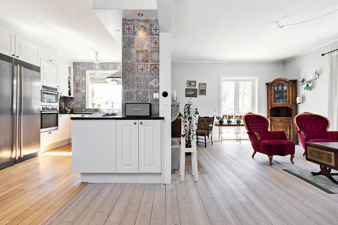 6 rum villa på Persgatan 24 Holmsund, Umeå kommun - bild 3