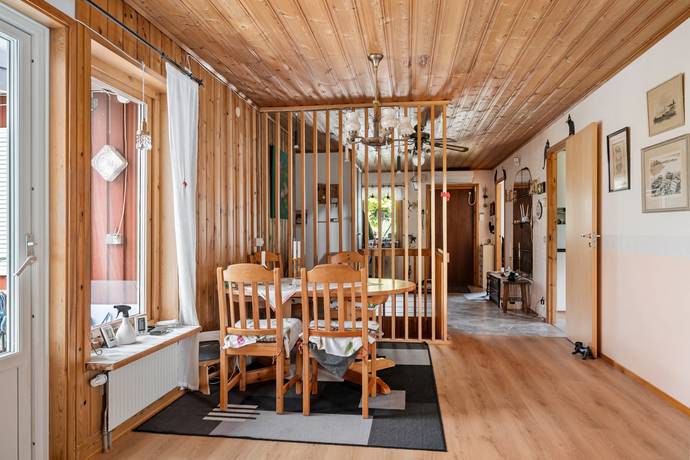 5 rum villa på Fruktstigen 16 Hedemora, Hedemora kommun - bild 2