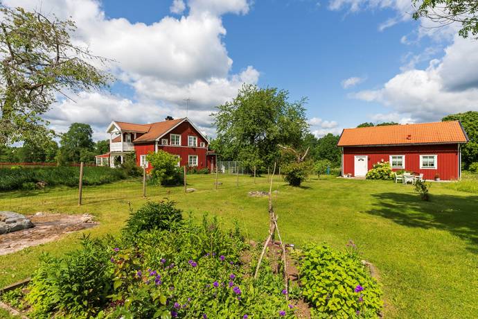 6 rum gård med jordbruk på Olofstorp 1 Eksjö, Eksjö kommun - bild 4