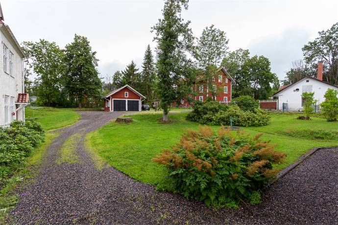 11 rum Villa på Klastorpsgatan 5A+B Kopparberg Ljusnarsbergs kommun - bild 66