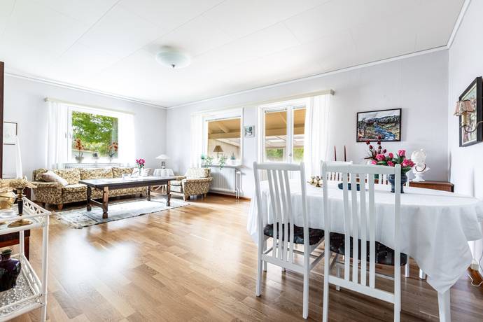 villa på Strandvägen 30 Obbola, Umeå kommun - bild 3