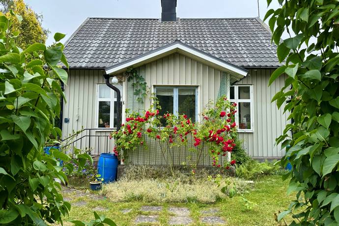 5 rum Villa på Hamnvägen 5 Burgsvik samhälle Gotlands kommun - bild 4
