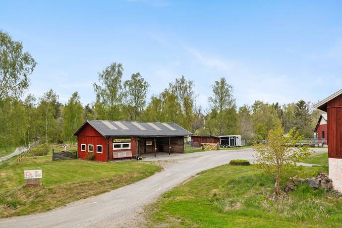 Gård utan jordbruk på Hattsundsvägen 8 Norrtälje Norrtälje kommun - bild 8