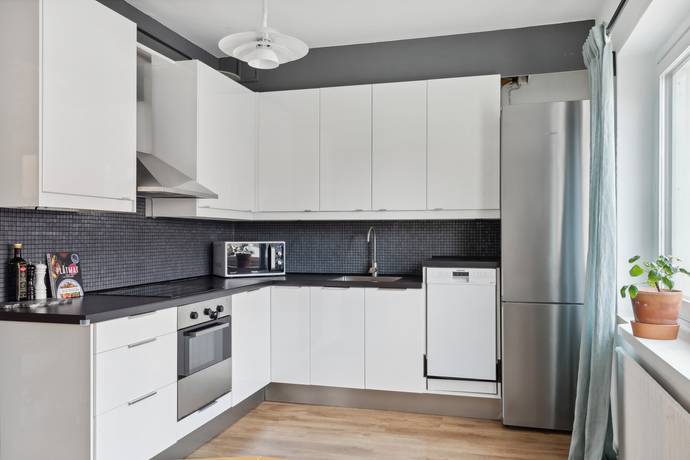 3 rum lägenhet på Vindragaregatan 8C Centrala Hisingen, Göteborgs kommun - bild 2