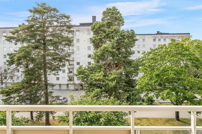 2 rum lägenhet på BIRGITTAVÄGEN 25 Jakobsberg, Järfälla kommun - bild 4