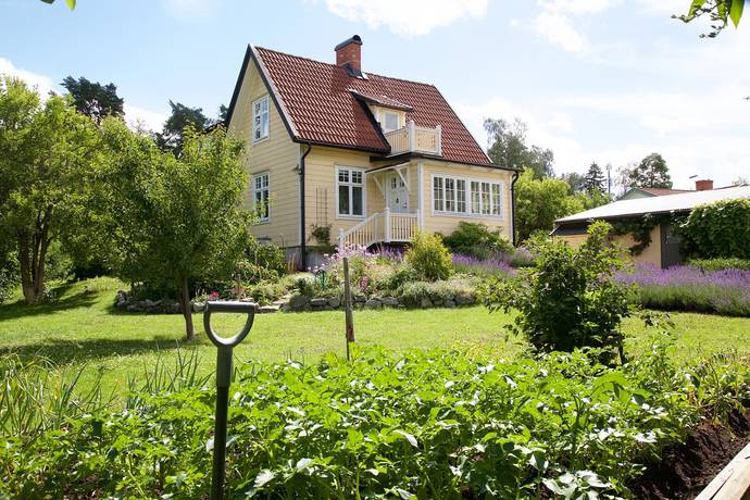 5 rum villa på Kälvestavägen 74 Solhem, Stockholms kommun - bild 1