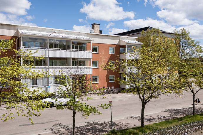 3 rum lägenhet på Hyttgatan 38A Centrum, Falu kommun - bild 1