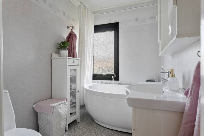 5 rum Villa på Broslättsvägen 7 Östra Gärdet Falkenbergs kommun - bild 15