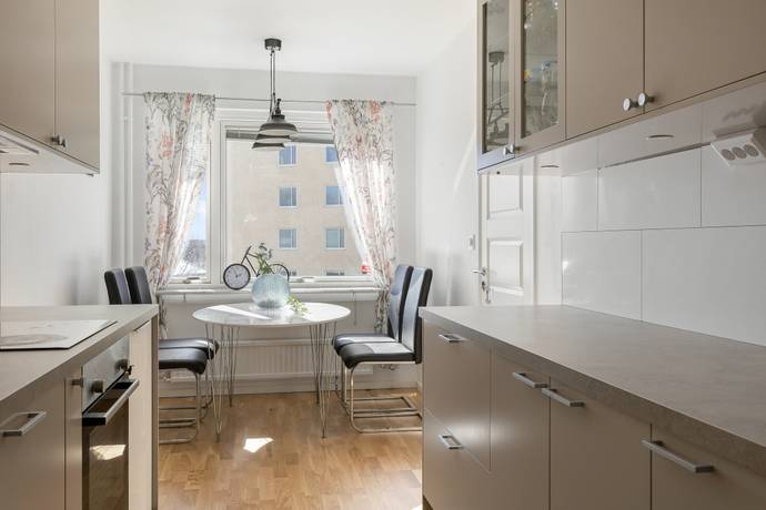 3 rum Lägenhet på Johan Enbergs väg 9 Västra Skogen Solna kommun - bild 6