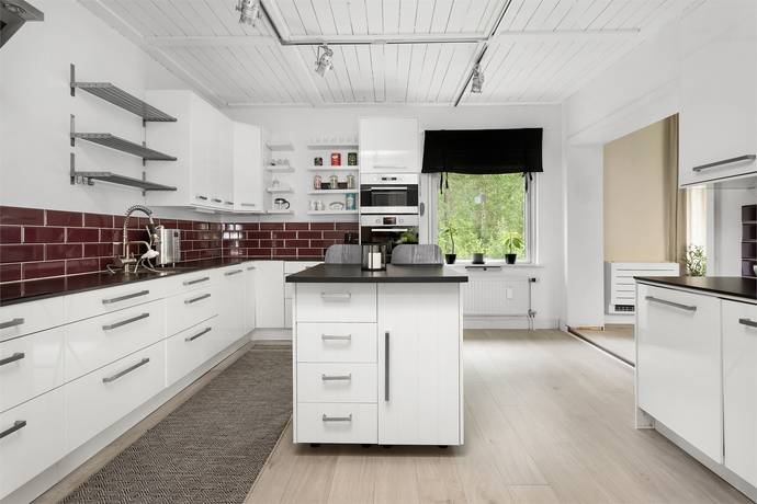 6 rum Villa på Bleckkärlsgränd 14 Kungsörs kommun - bild 27