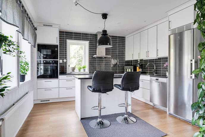 2 rum Villa på Flygsnäs Grodberget Hällingsjö Marks kommun - bild 9