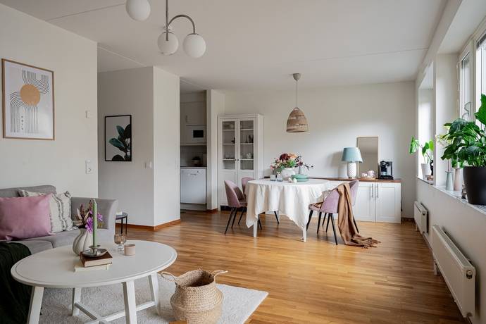 3 rum lägenhet på Kanikenäsbanken 10B Inre hamn, Karlstads kommun - bild 1