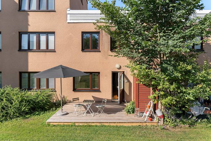 4 rum radhus på Ringstedsgatan 18 Kista, Stockholms kommun - bild 1