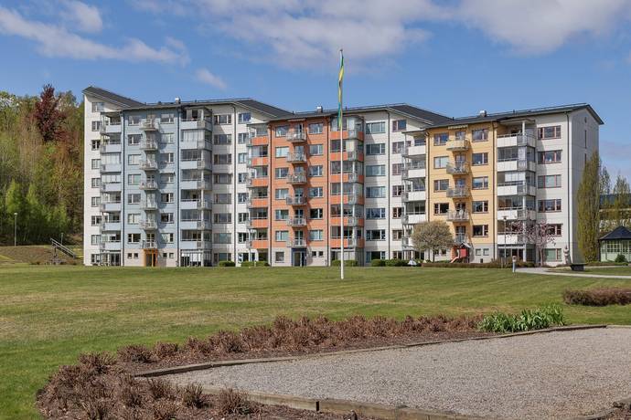 2 rum lägenhet på Viksängsvägen 24 Södertälje, Södertälje kommun - bild 2