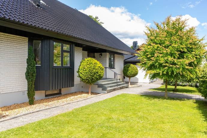 10 rum villa på Kullingsbergsvägen 25 Alingsås, Alingsås kommun - bild 2