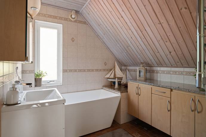 6 rum Villa på Ringblomman 9 Ekerö  Sommarstad Ekerö kommun - bild 32