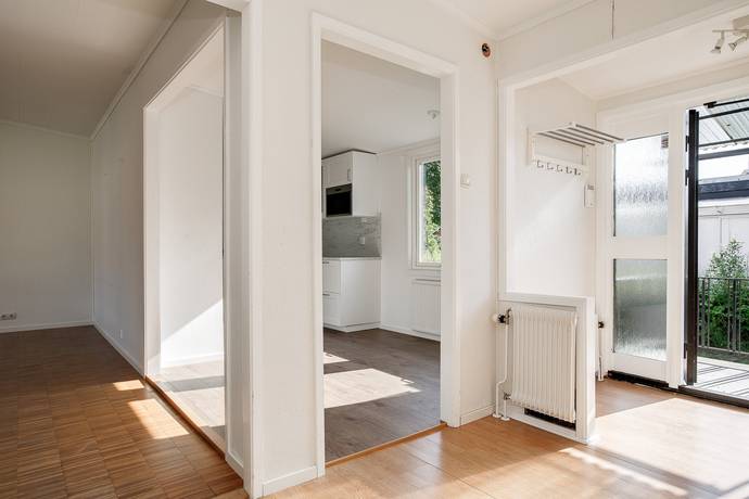 6 rum Villa på Lilla vägen 4 Kosta Lessebo kommun - bild 6