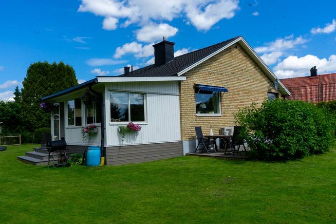 villa på Jonas Jonssons väg 22 Hagälven, Hagfors kommun - bild 3