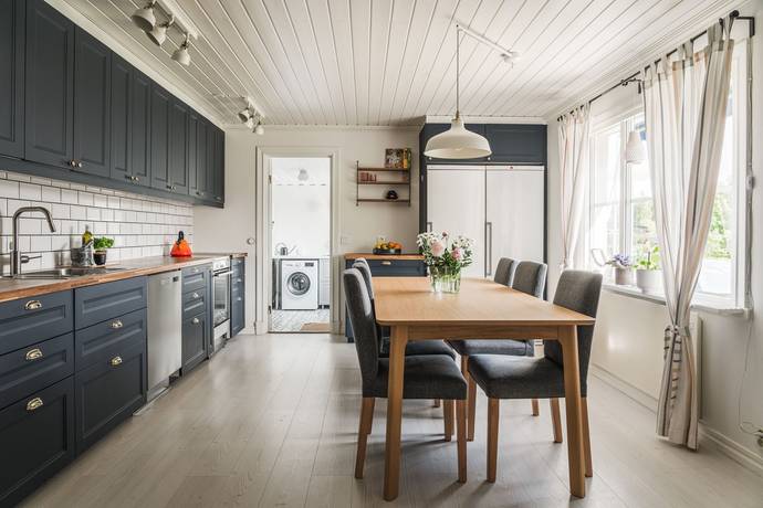 8 rum Villa på Bäckstigen 15 Svensbyn Piteå kommun - bild 5