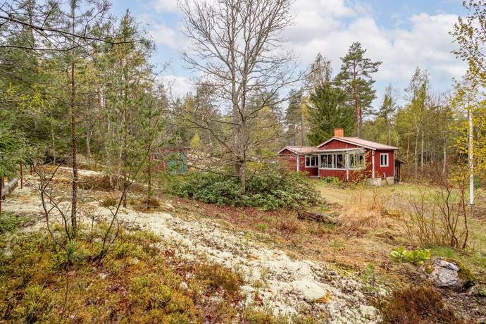 2 rum fritidshus på Videvägen 7 Stava, Österåkers kommun - bild 2