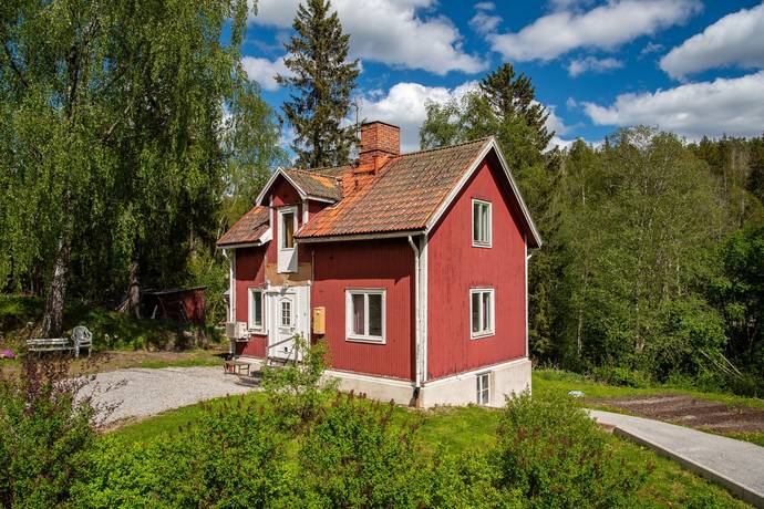 4 rum villa på Tunaborgsvägen 35 Hudiksvall, Hudiksvalls kommun - bild 1