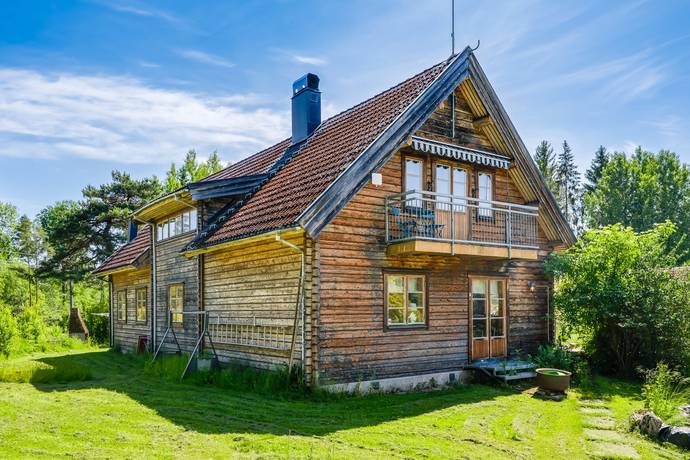 4 rum Gård utan jordbruk på Näsbybacka 175 Näsbybacka strax utanför Frövi Lindesbergs kommun - bild 43