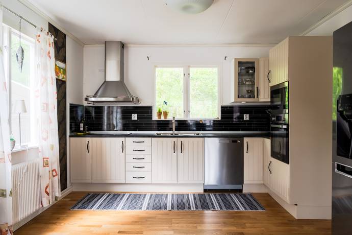 4 rum villa på Källvägen 12 Knäred, Laholms kommun - bild 2